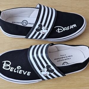 Disney "Dream Believe" Slip-On Shoes - Women's Size 6 / Youth Size 4.5